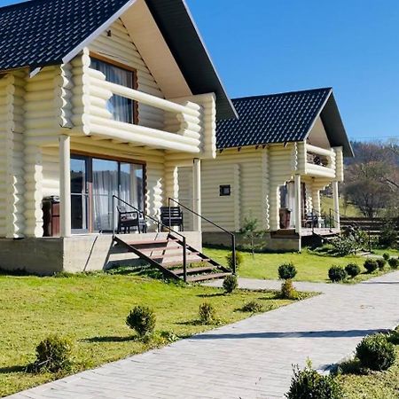 Hotel Чотири Сезони Izky Exteriér fotografie