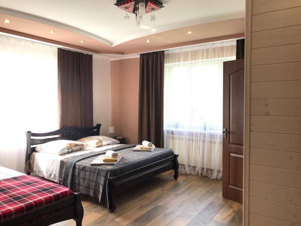 Hotel Чотири Сезони Izky Exteriér fotografie